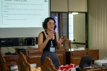 VIGILÂNCIA SANITÁRIA PROMOVE TREINAMENTO PARA FORTALECER SEGURANÇA EM AMBIENTES DE SAÚDE EM GOIANÁ