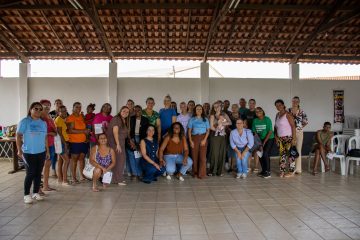 ENCONTRO CELEBRA O MÊS DA MULHER COM INFORMAÇÃO E FORTALECIMENTO FEMININO